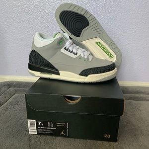 Jordan Retro 3 Chlorophyll (GS)